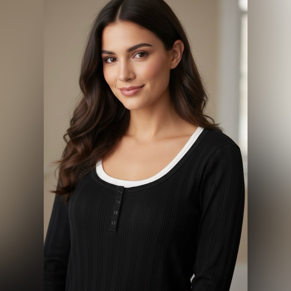 August‎ Silk knit sweater size L black